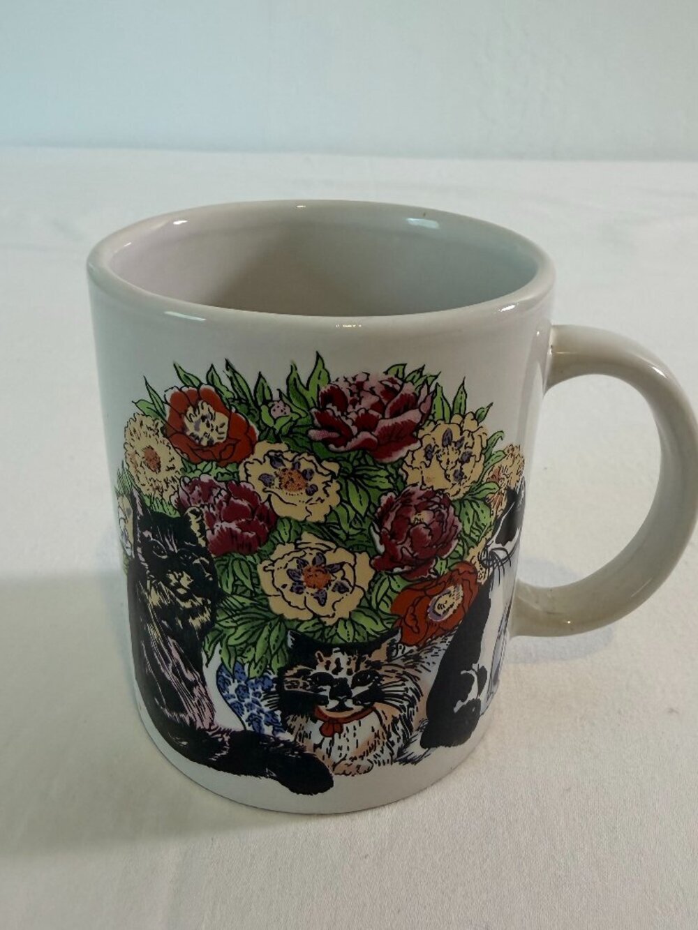 Vintage Unmarked Cat Coffee Mug Floral Garden Kitty Ceramic Cottagecore Cup